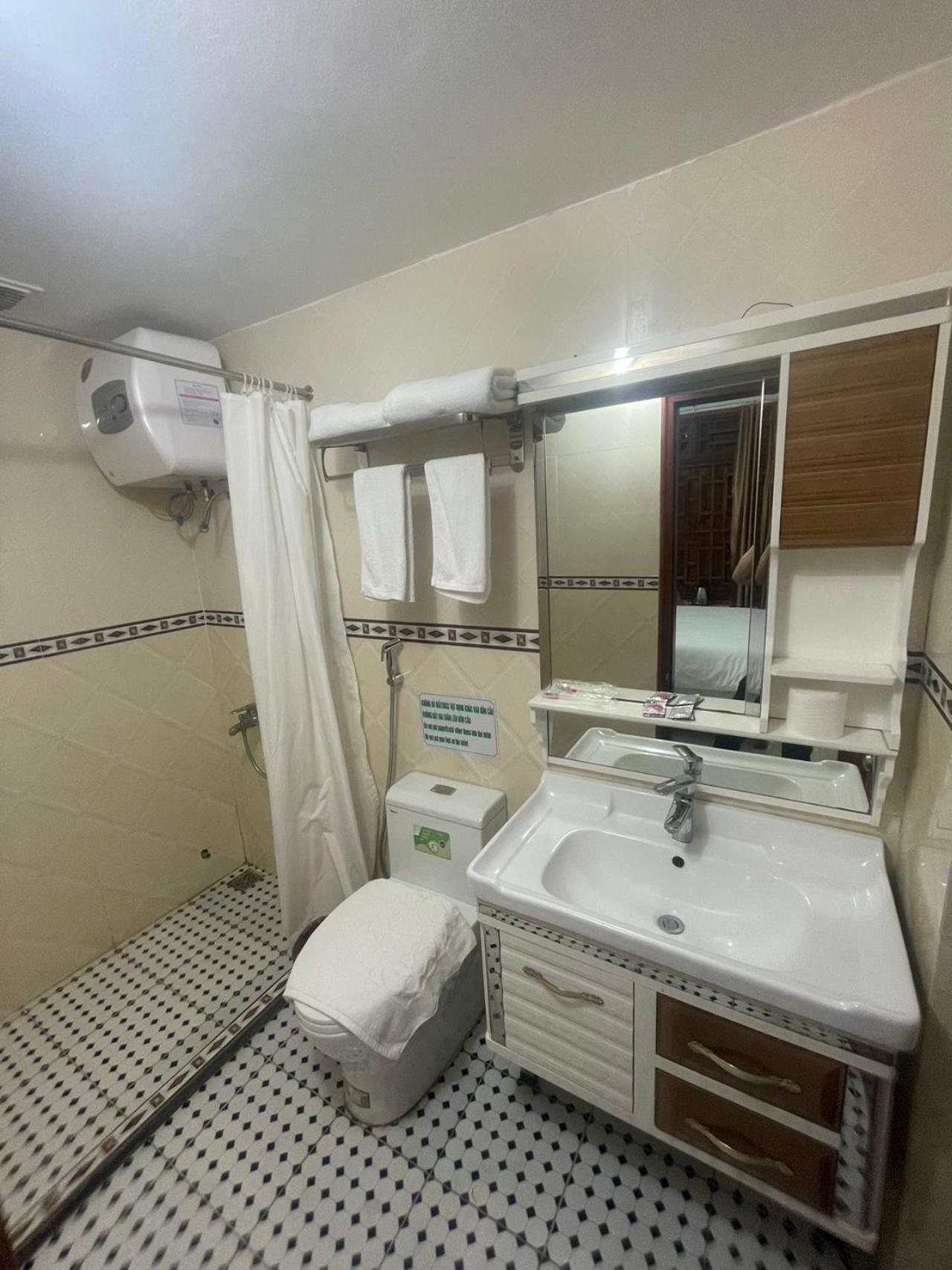 Holly'S Hostel Ha Giang B&B 外观 照片